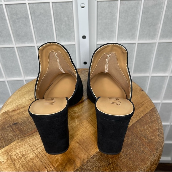 Wild Pair Women’s Black Carlitaf Shoes - Picture 5 of 8